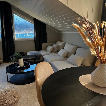 Nick Loft Apartment Close To The City 特罗姆瑟 外观 照片